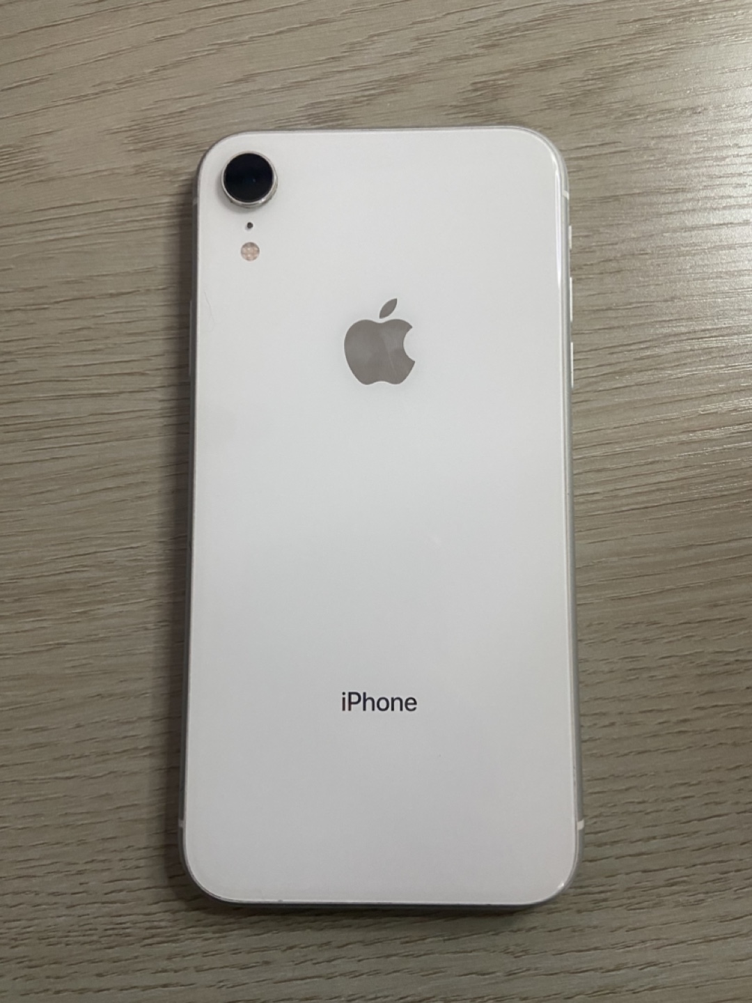 iPhone XR White 64GB - photo 2