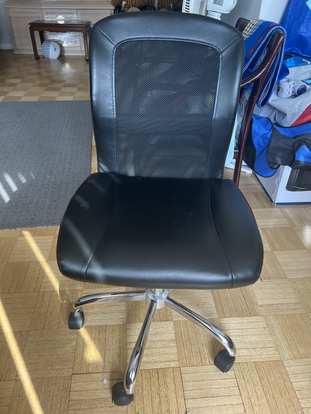 Black Office Chair with Mesh Back