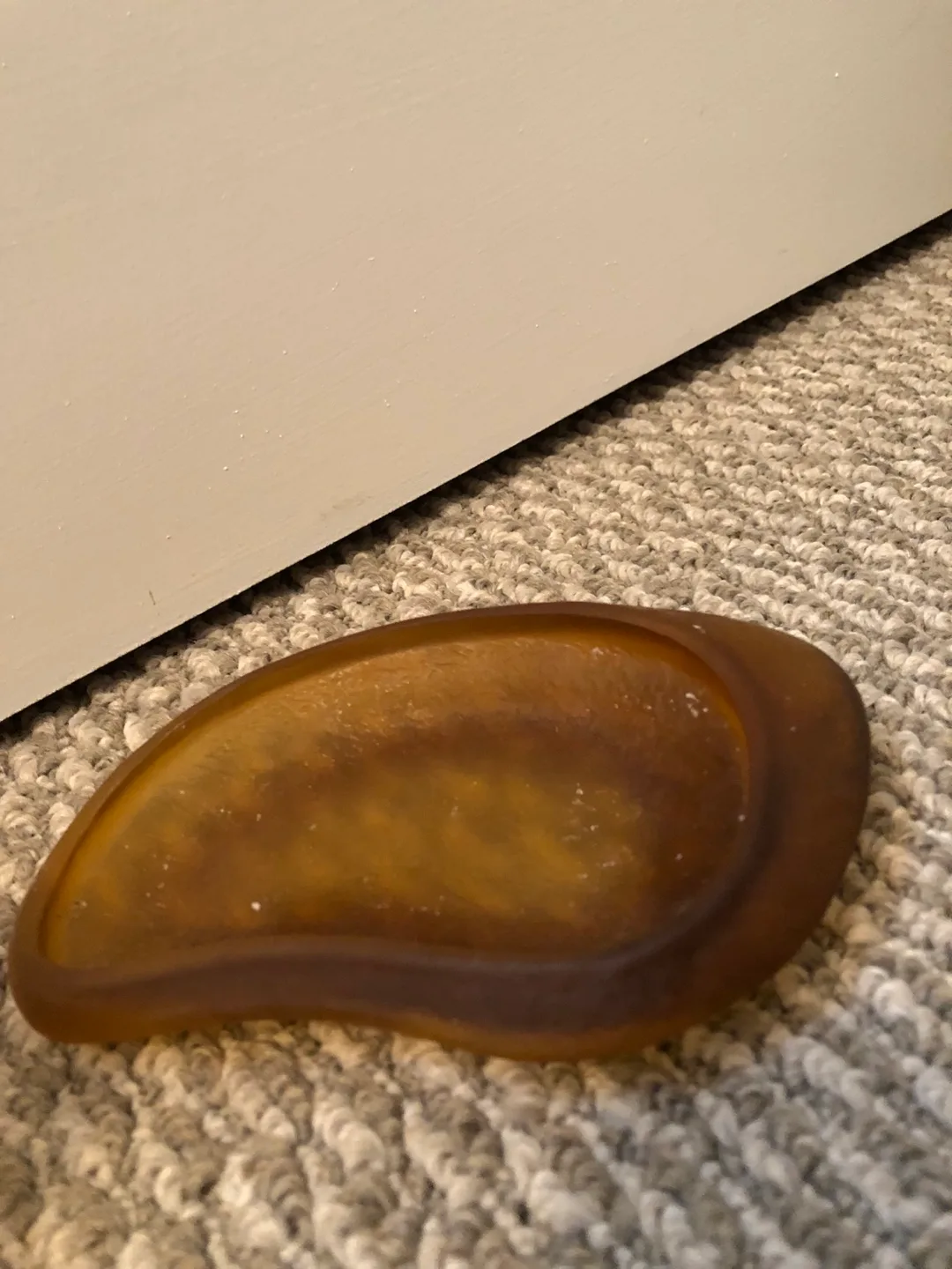 Amber Glass Bathroom Set image indicator(3)