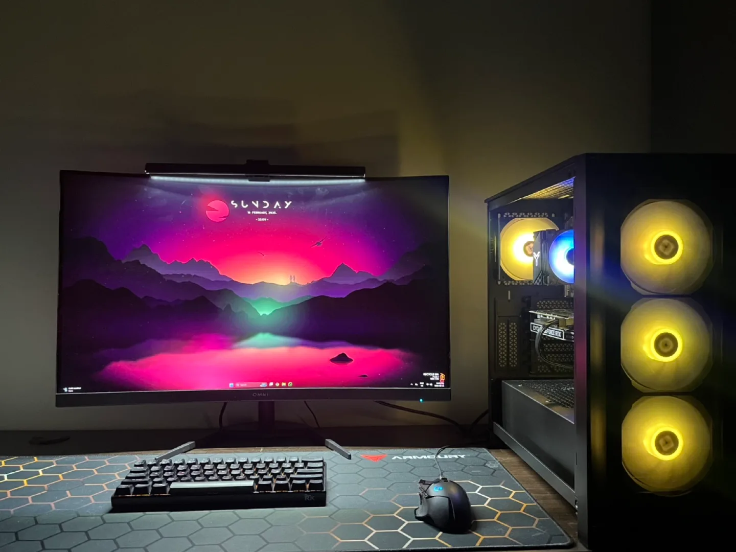 🔥Budget Gaming PC🔥with Ryzen 7 and RTX 2060 image indicator(2)