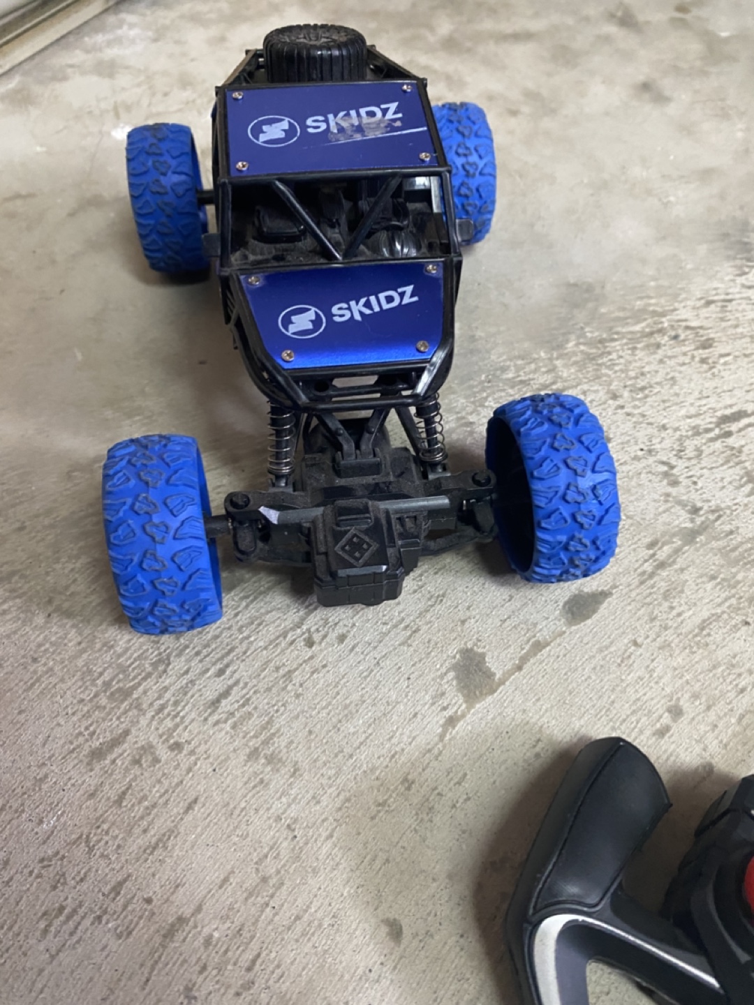 3 RC  cars - photo 2