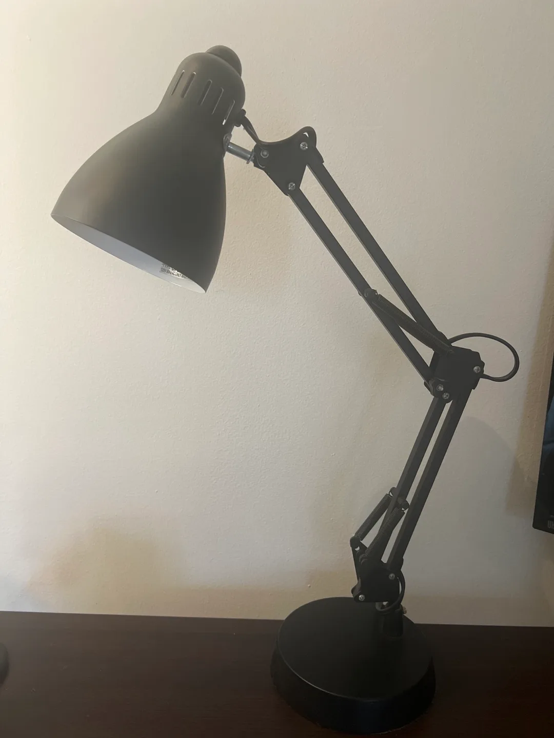 Black Adjustable Desk Lamp image indicator(2)