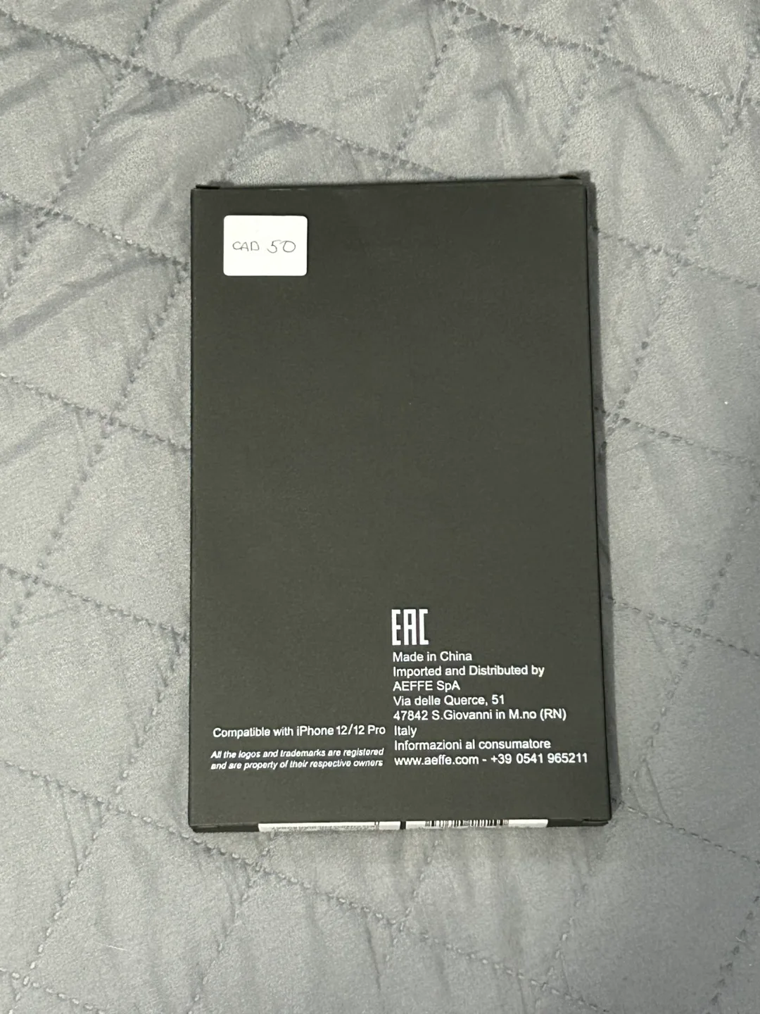 Moschino iPhone 12/12 Pro Phone Case image indicator(2)