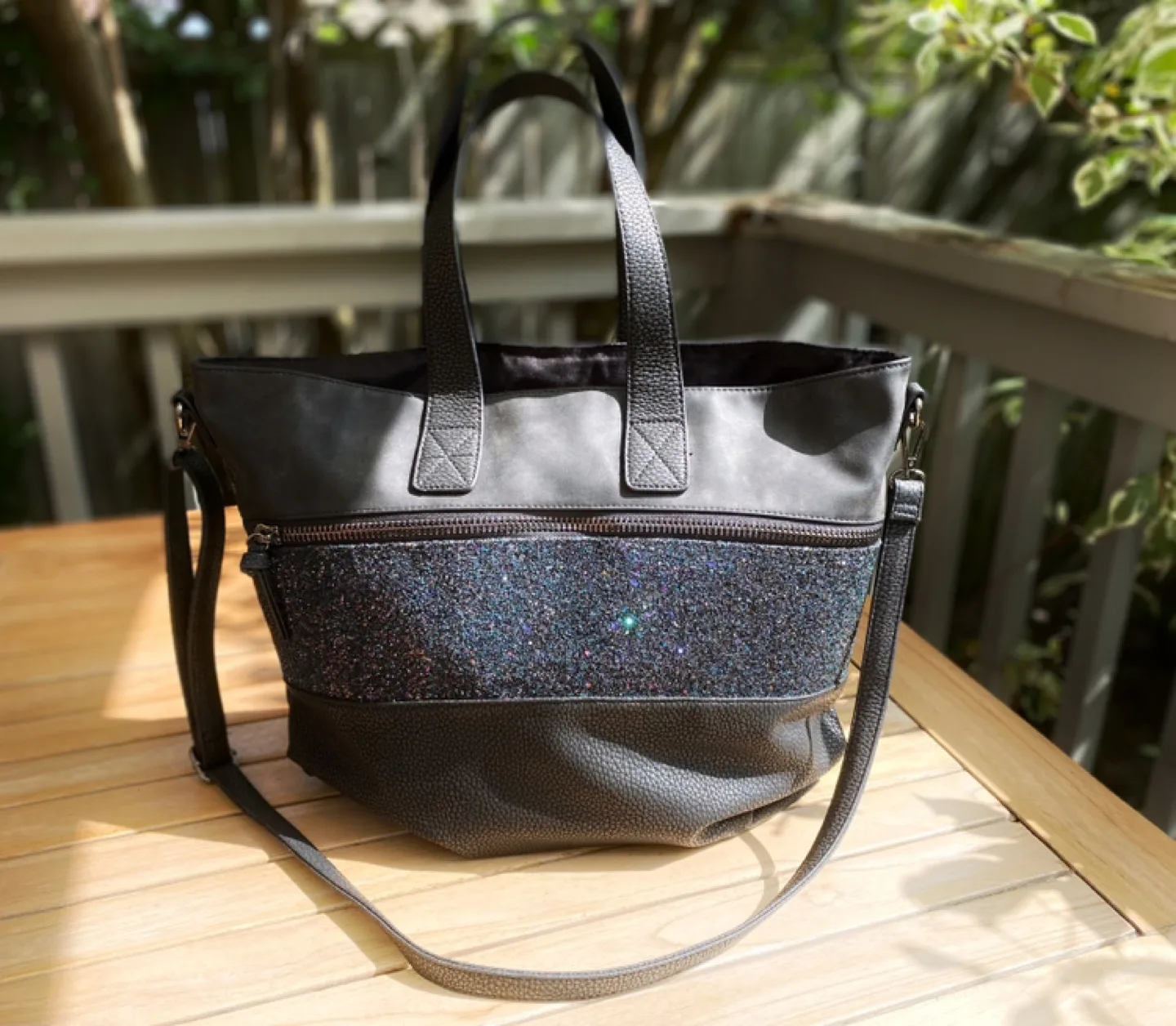 STUNNING NEW black /sparkly navy blue bag from Strasbourg,France image indicator(3)