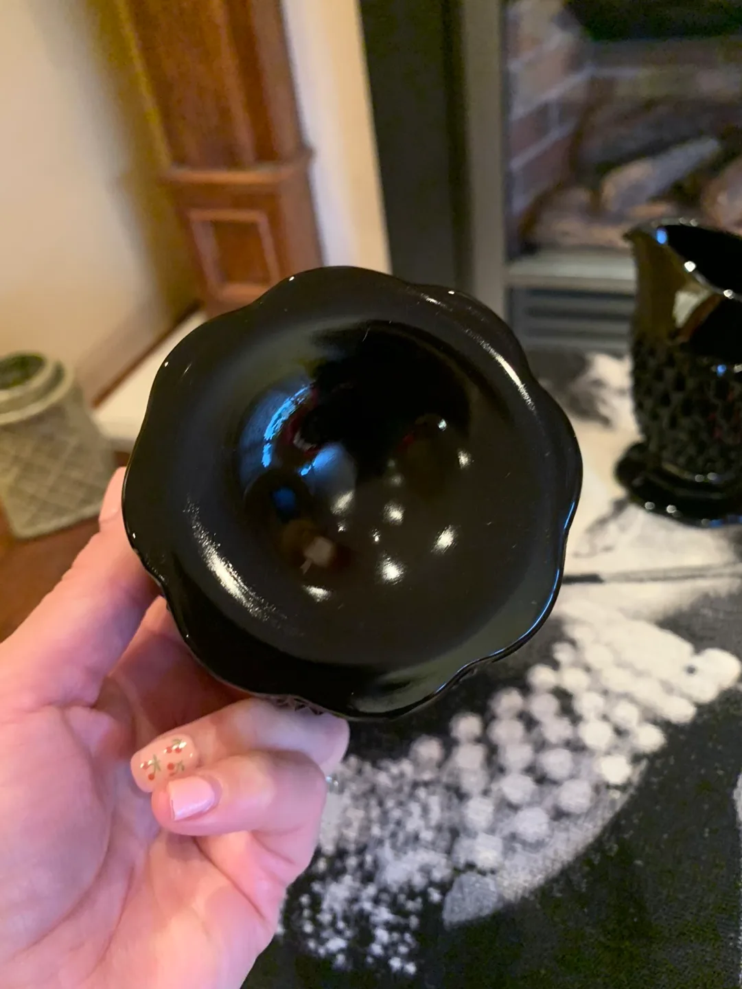 Indiana Black Diamond Point Glass Creamer/Sugar Bowl Set image indicator(5)