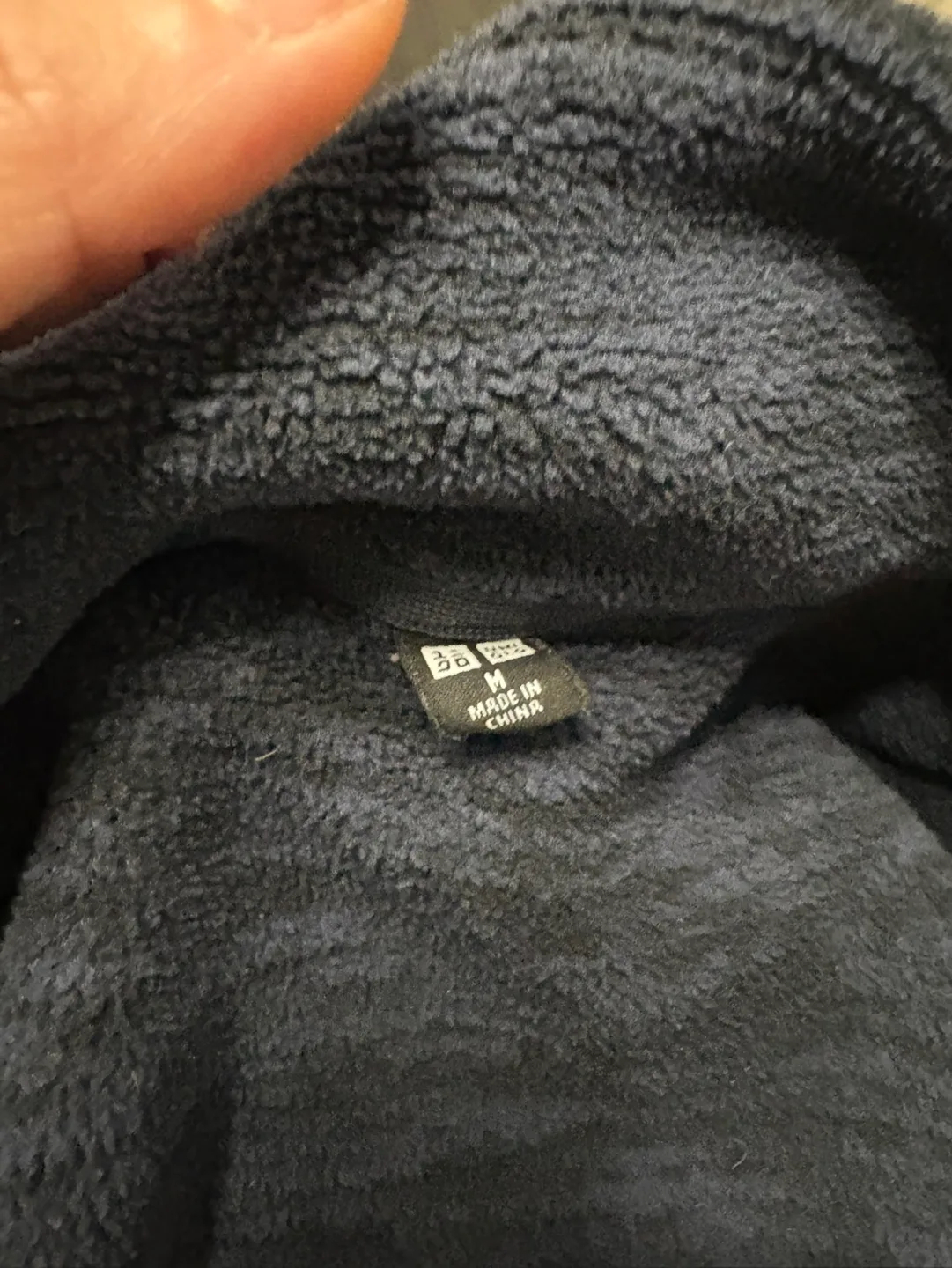 Men's UNIQLO Fleece Jacket - Navy Blue image indicator(6)