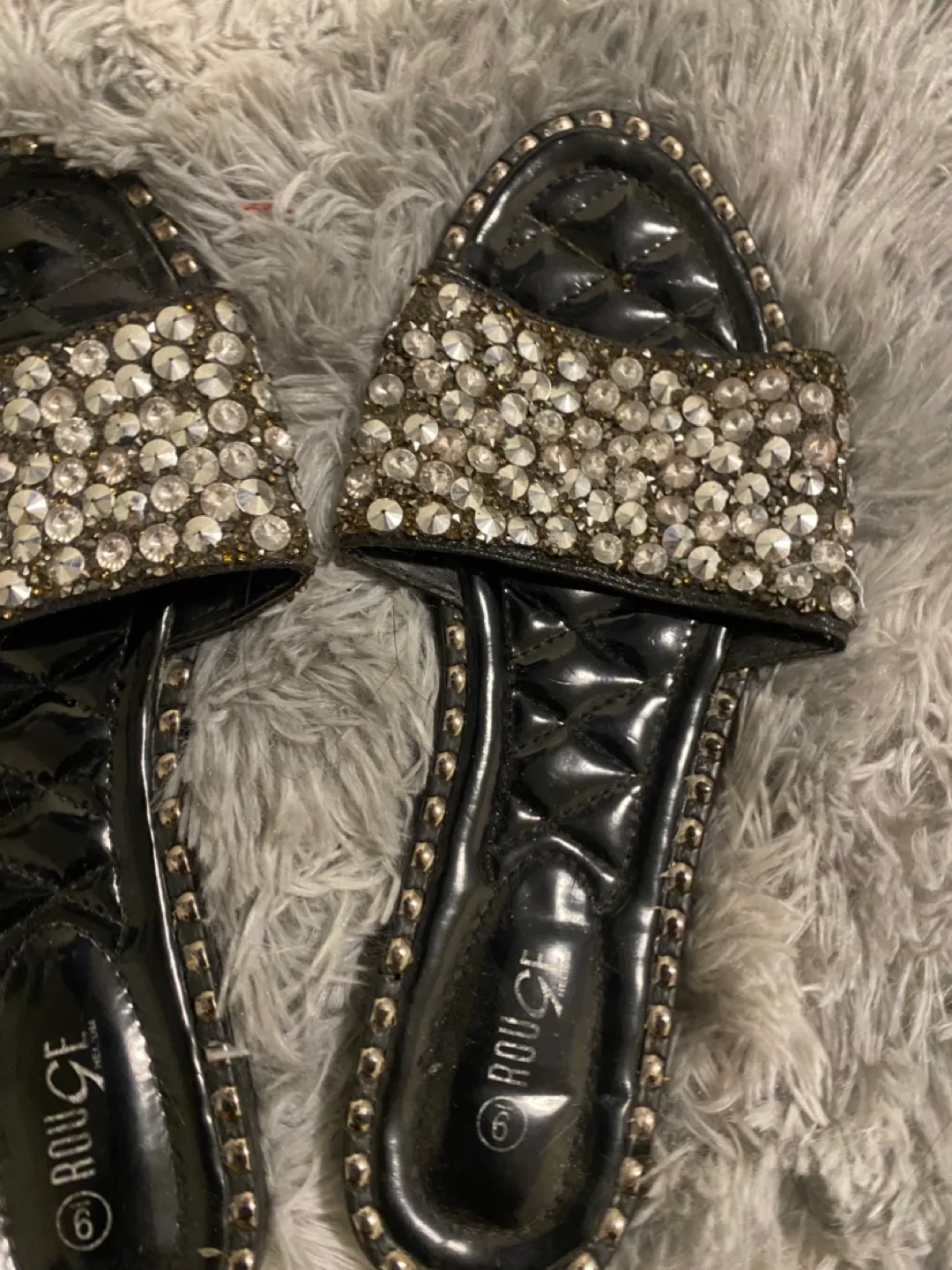 Rhinestone Embellished Black Slides image indicator(3)