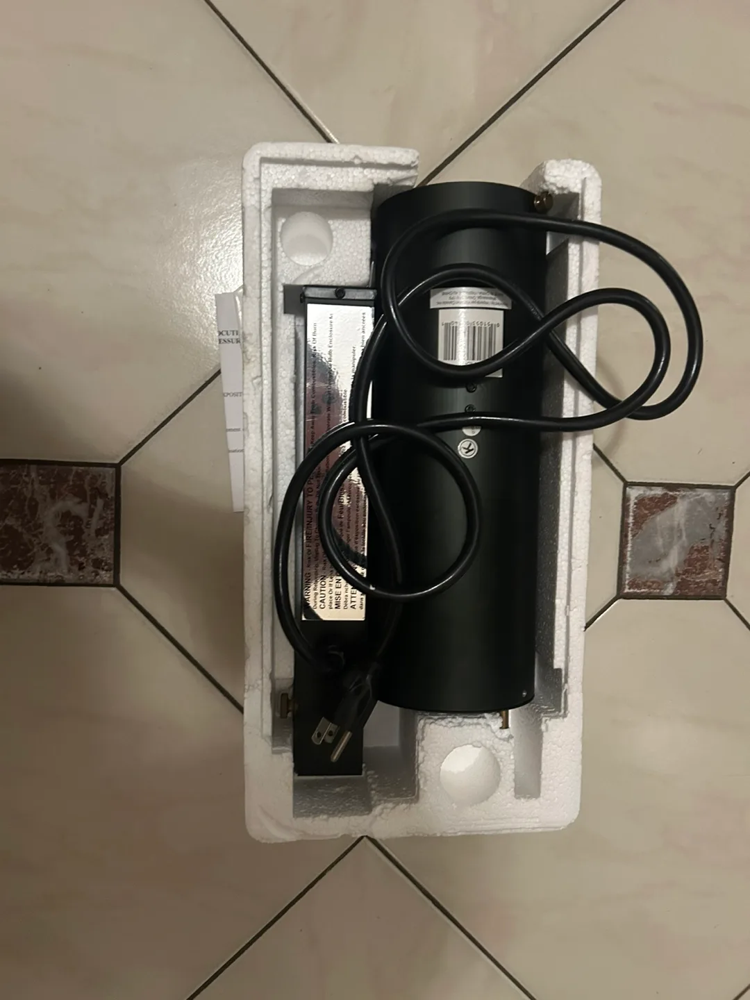 Outdoor Holiday Projector with 25 Slides image indicator(2)