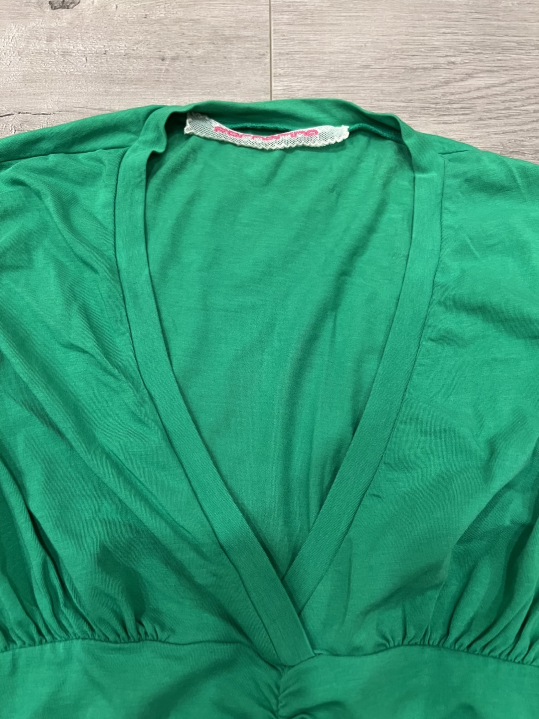 Women's Green Ruched V-Neck Top S - photo 5