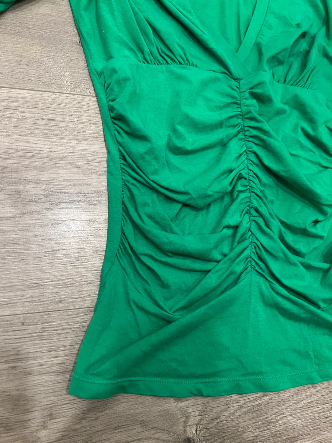 Women's Green Ruched V-Neck Top S image indicator(3)