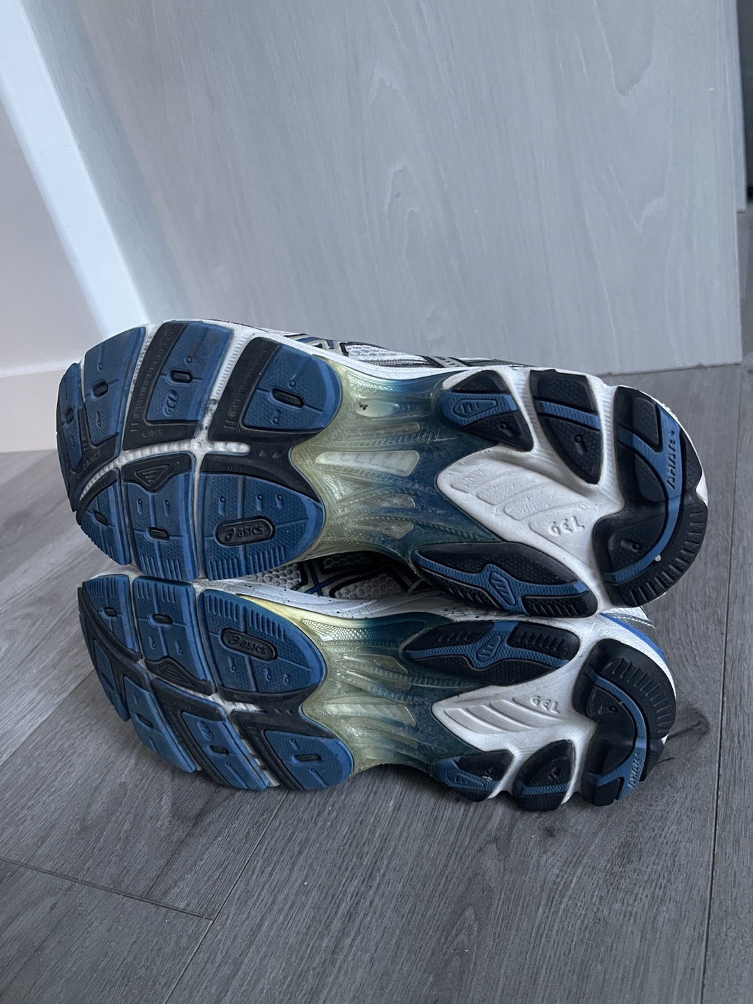 Running Shoes - Size 10 - photo 2