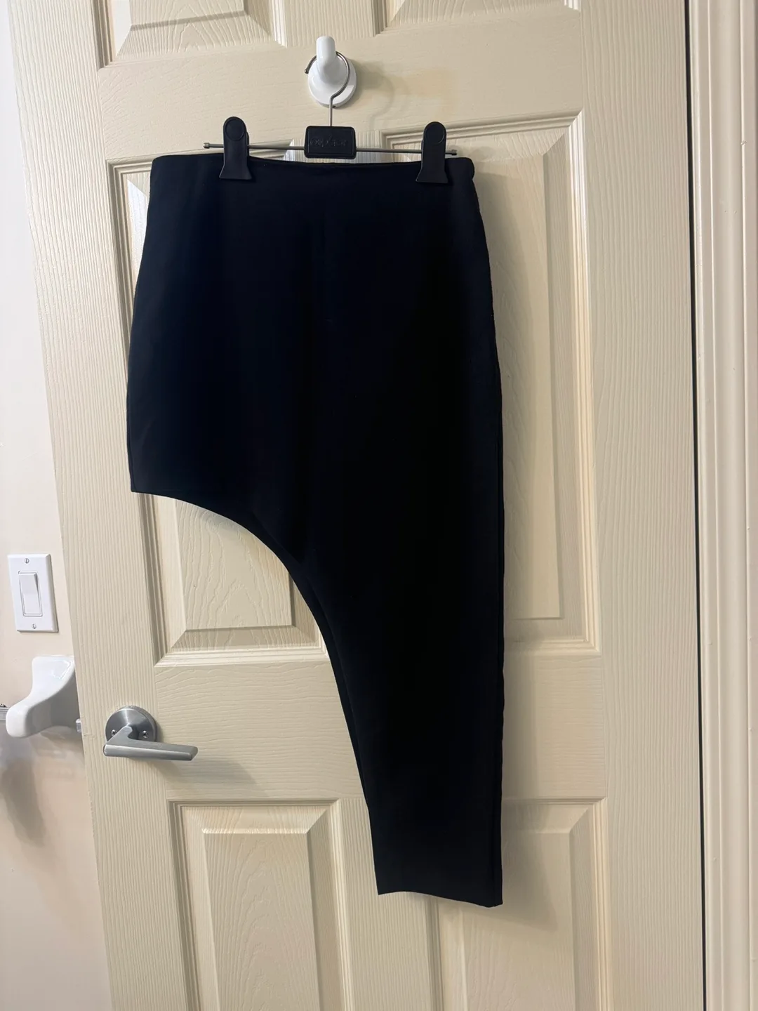 Asymmetrical Black Skirt image indicator(2)