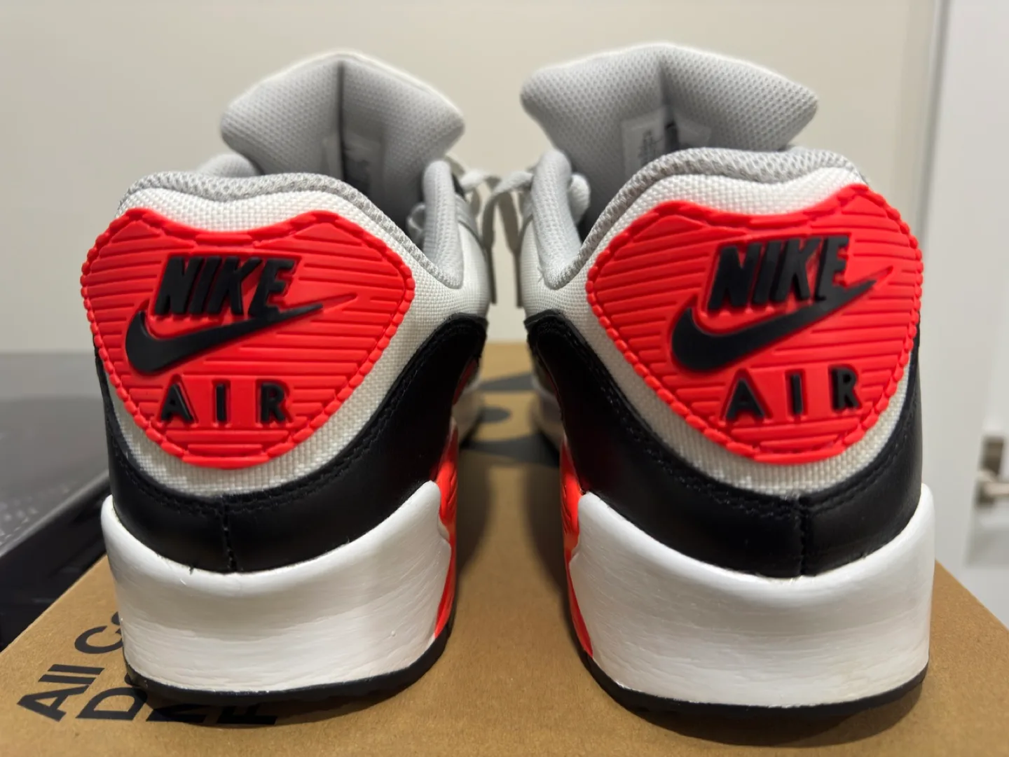 Nike Air Max 90 GORE-TEX Infrared - Men’s Size 9.5 image indicator(2)