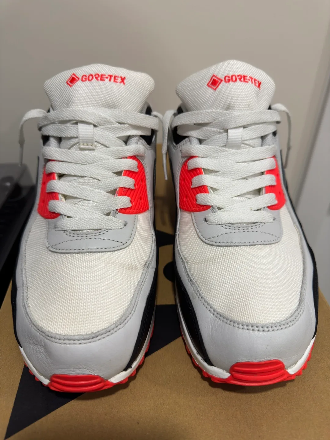 Nike Air Max 90 GORE-TEX Infrared - Men’s Size 9.5 image indicator(4)