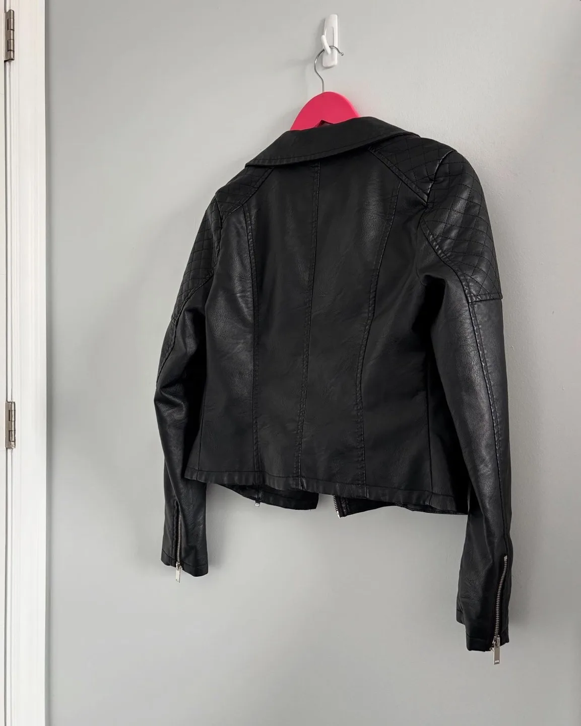 Boohoo | Faux leather moto jacket - M image indicator(3)