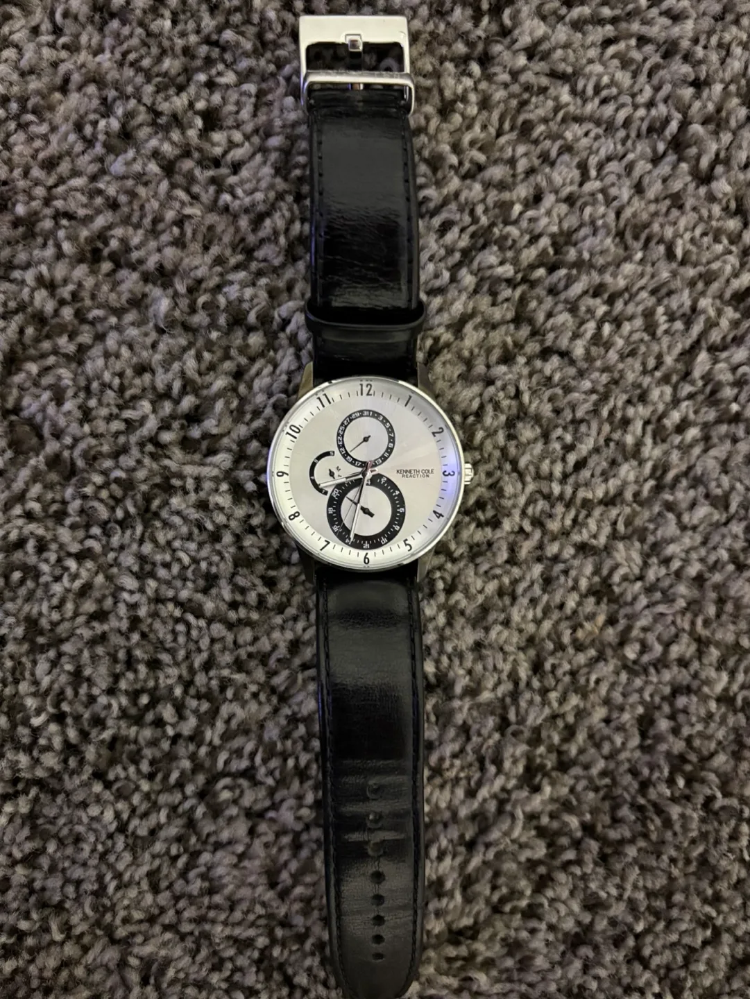 Kenneth Cole Reaction Men's Watch image indicator(2)