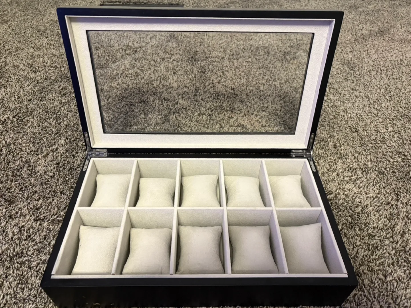 Watch case 10 holder image indicator(2)