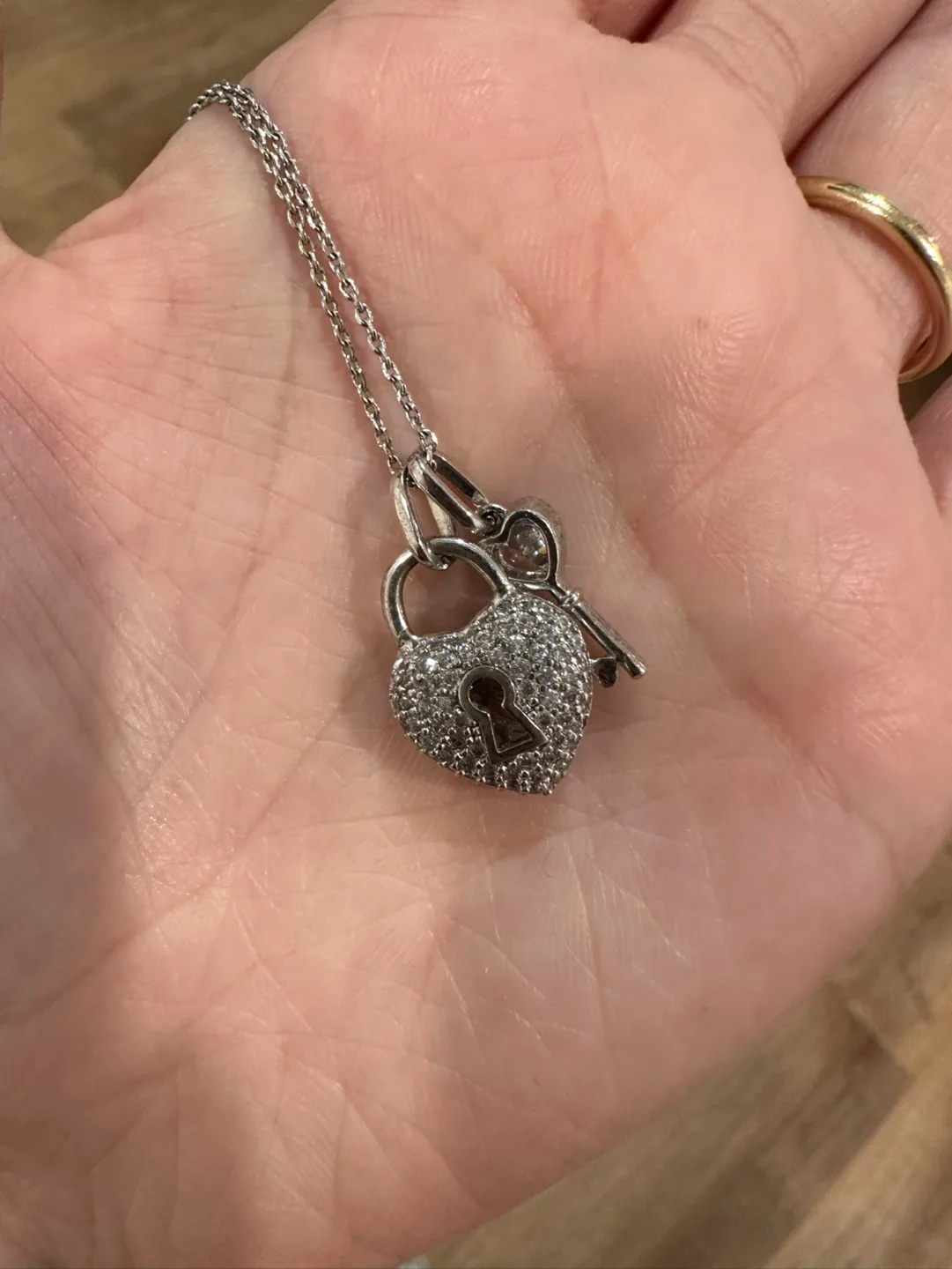 Silver Heart Lock and Key Pendant Necklace image indicator(2)