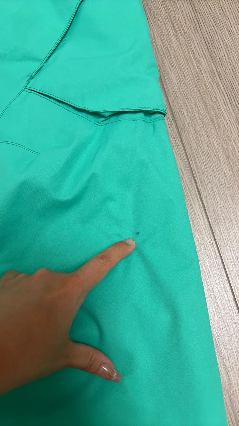 DC Women's Snowboard Pants size small image indicator(7)