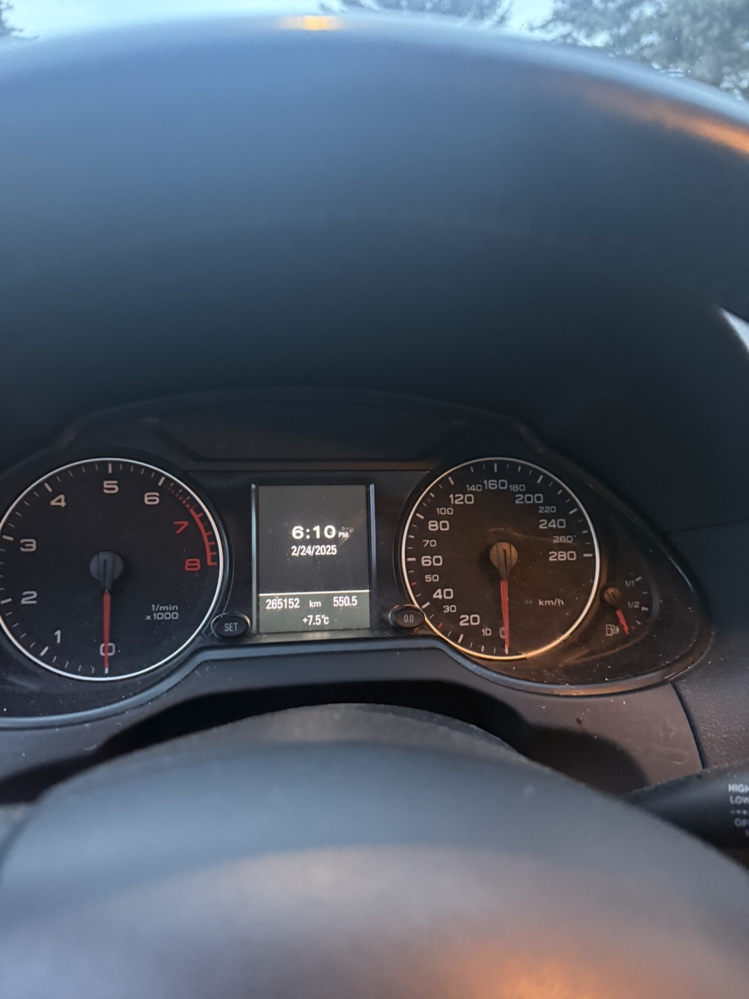 2010 Audi Q5 Quattro - White SUV - photo 5
