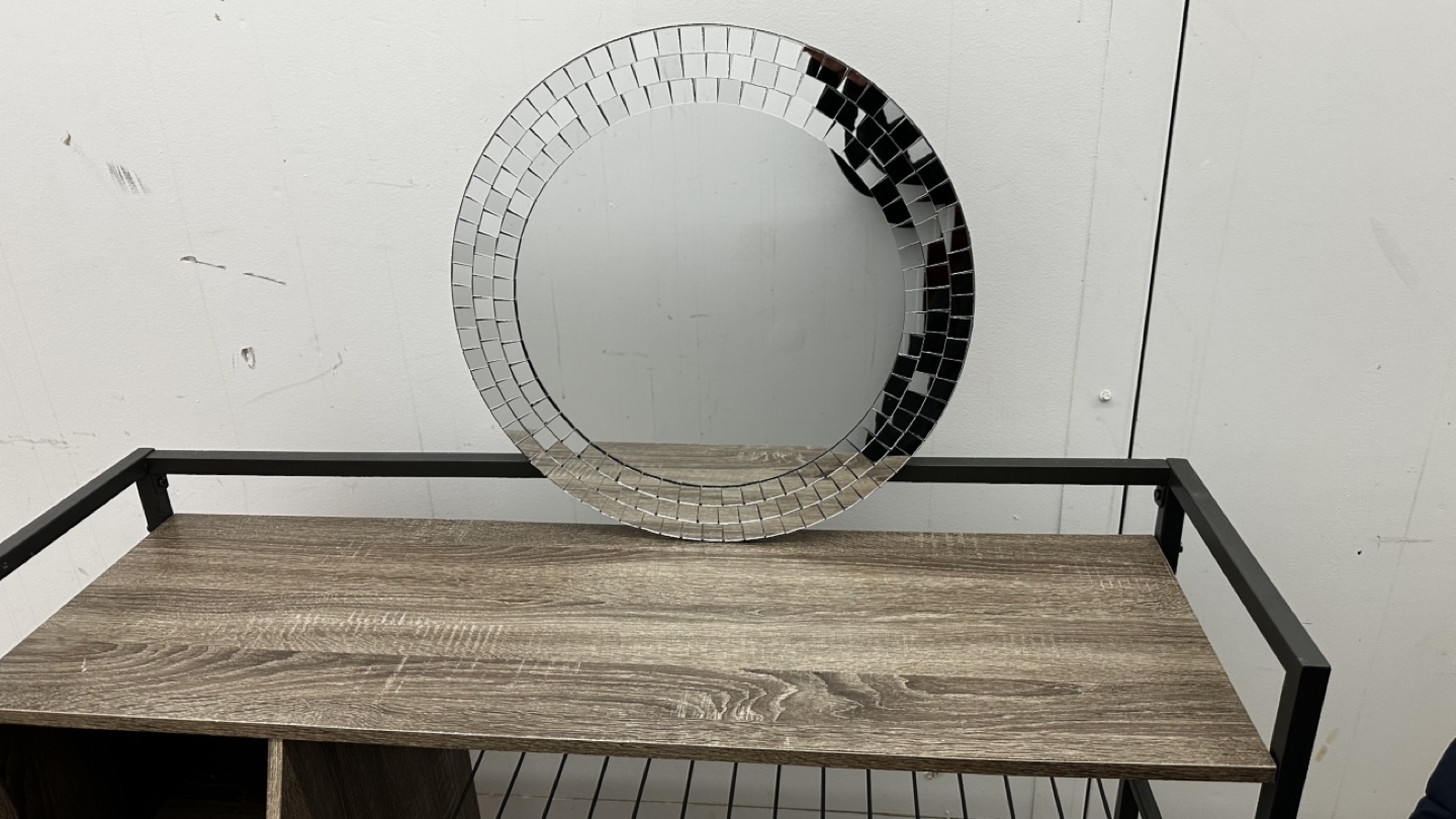 Oval Mirror with Mosaic Frame
