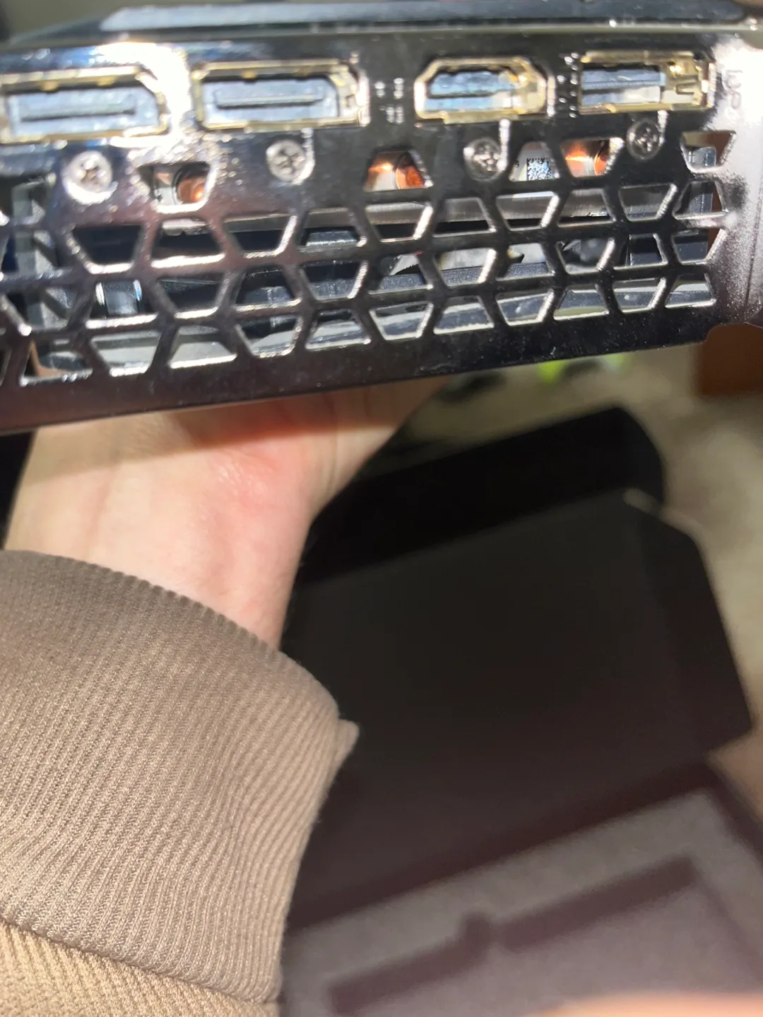 Gigabyte GeForce GTX 1660 Gaming OC 6G Graphics Card image indicator(4)