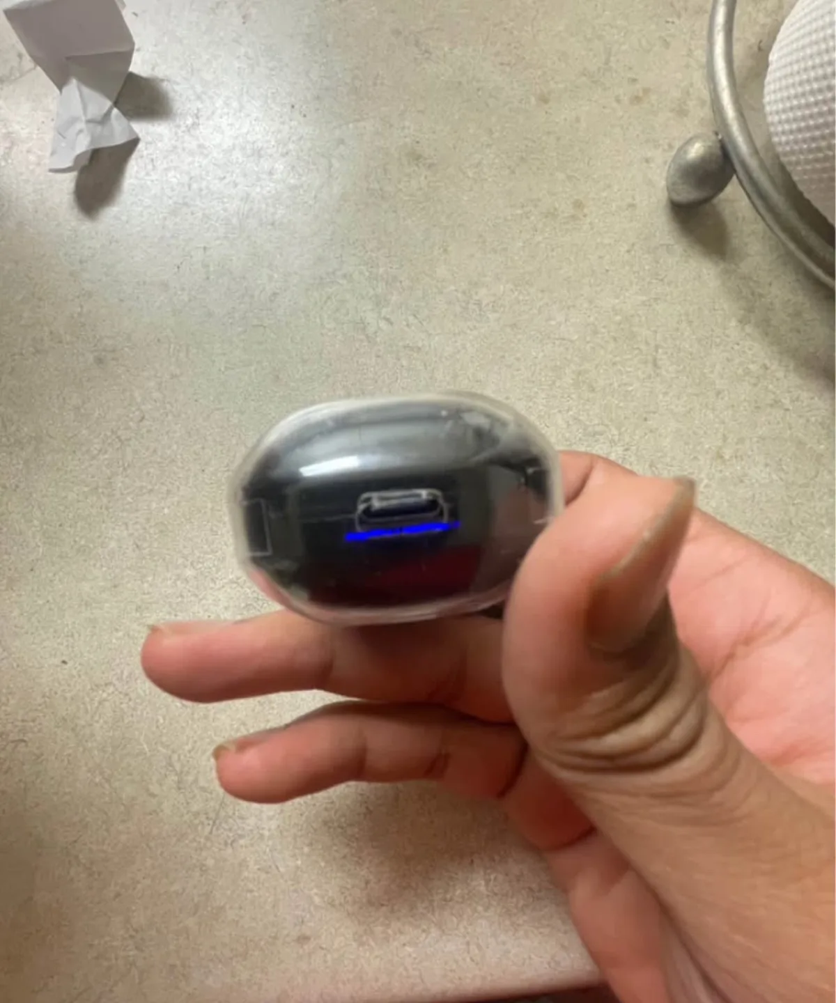 Brand New - Magnetic Wireless Earphones w/ Case & Charger image indicator(5)