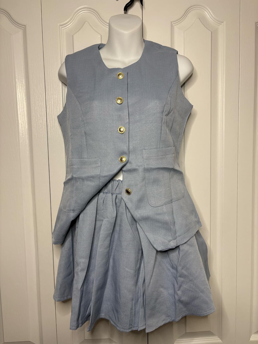 Women's Two-Piece Vest and Skirt Set - photo 4