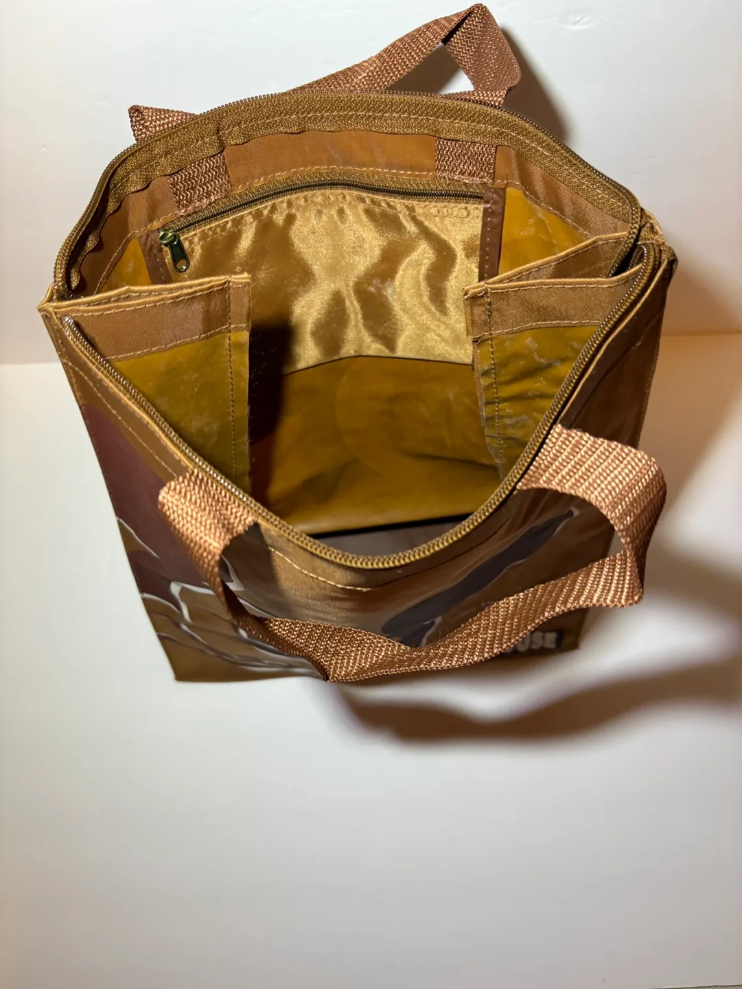 *New* Mickey Mouse Zippered Tote Bag image indicator(3)