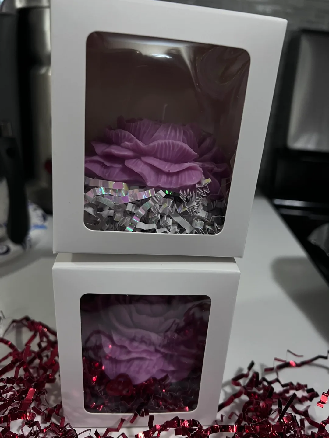 2 Lavender Rose Candles in Gift Boxes image indicator(2)