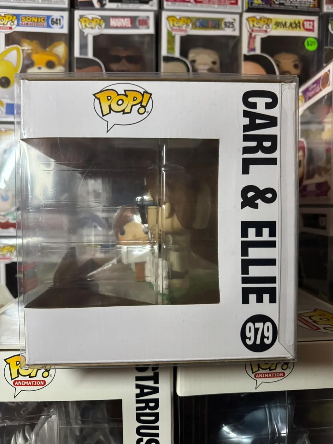 Carl and ellie funko pop image indicator(4)