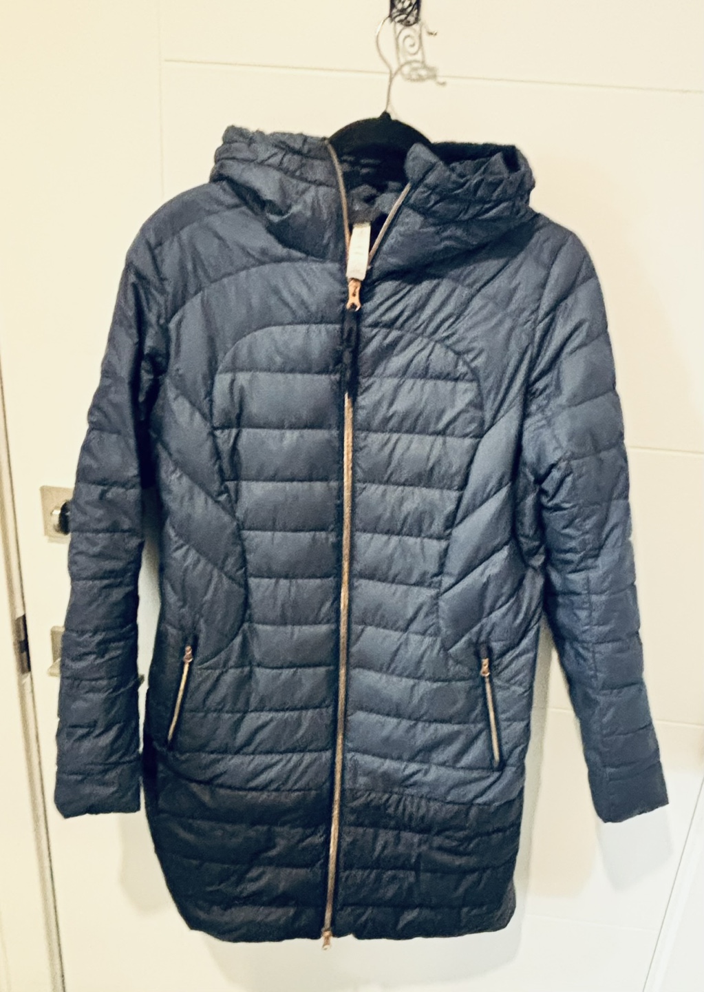 Lululemon Down Coat - Size 8 - photo 4