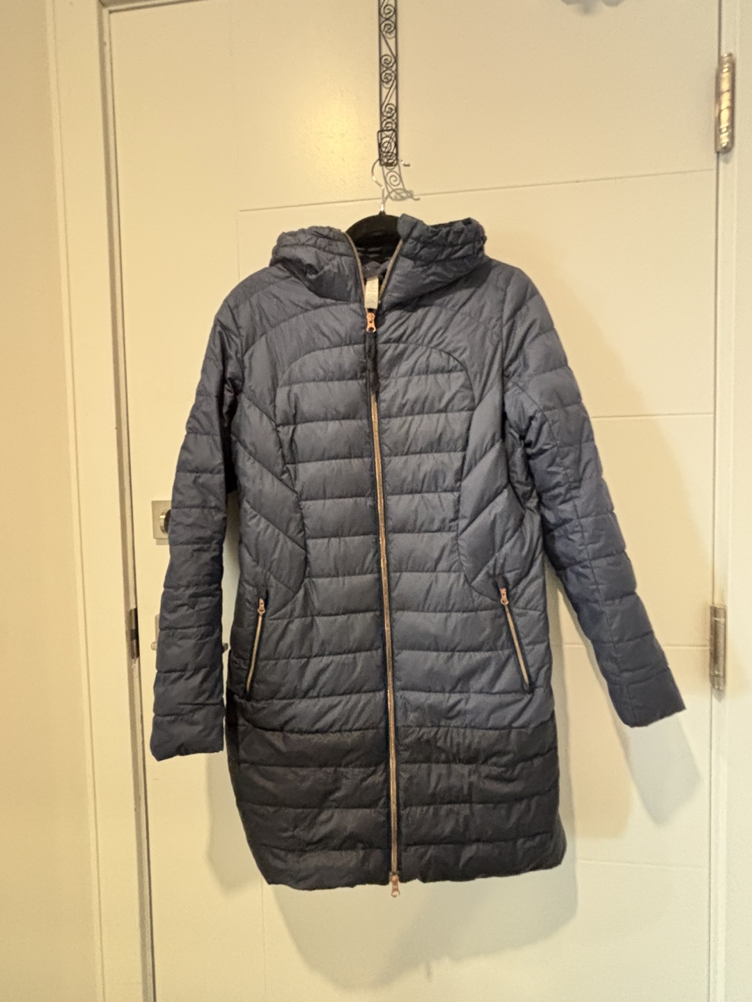 Lululemon Down Coat - Size 8