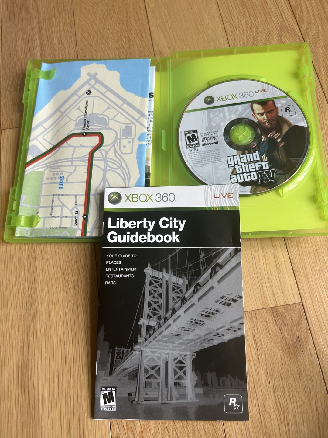 Grand Theft Auto IV (Xbox 360) - photo 2