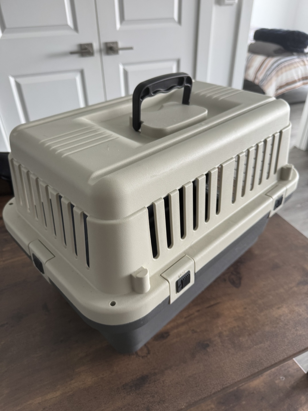 Pet Carrier - photo 2