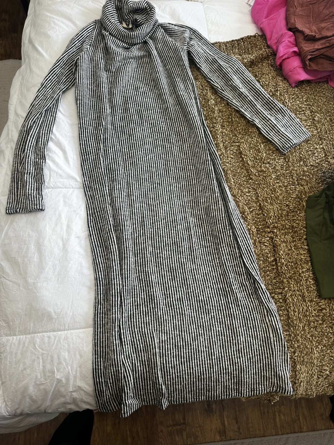Bundle of ladies dresses size small