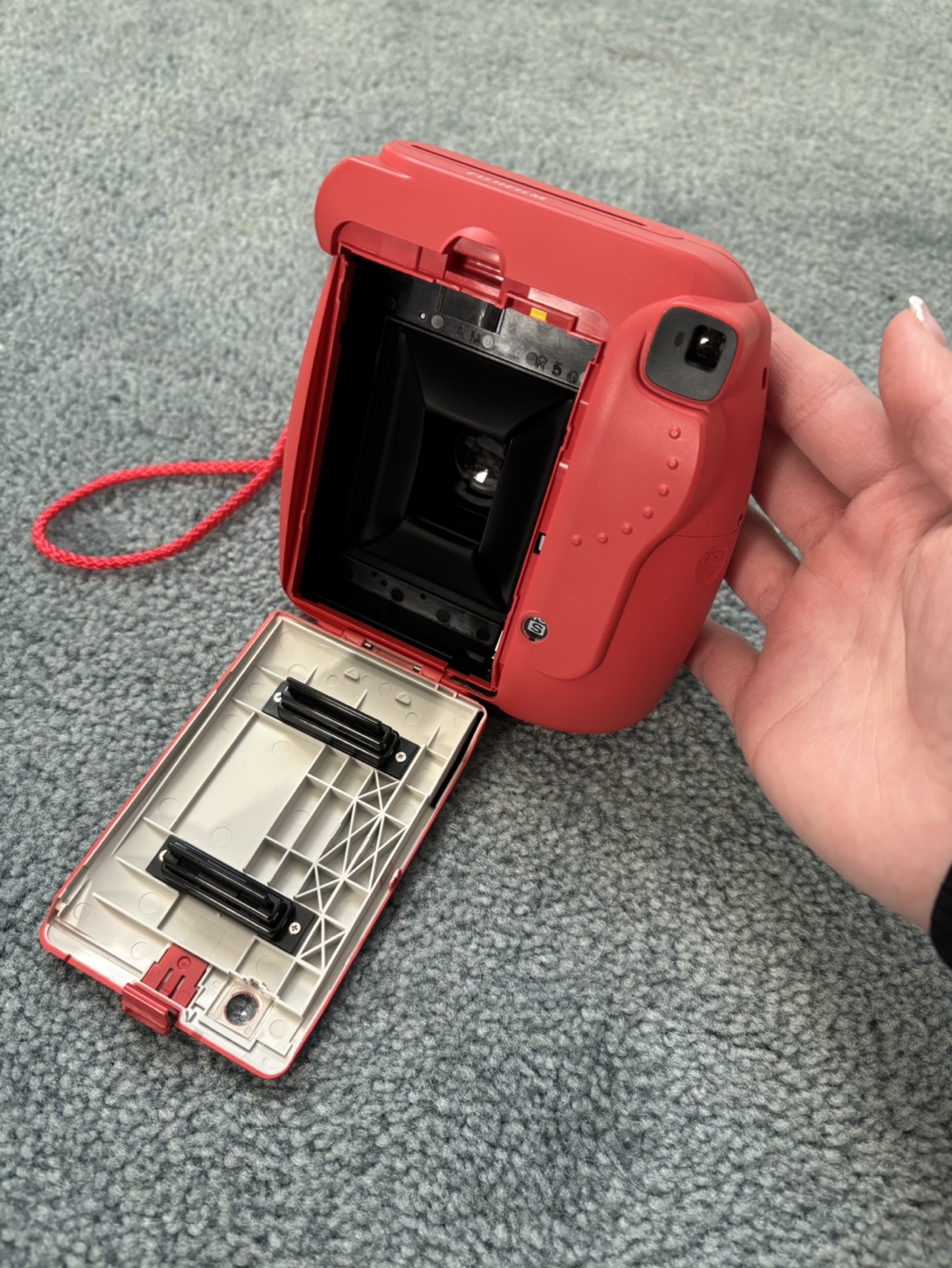 Fujifilm Instax Mini Instant Camera - photo 3