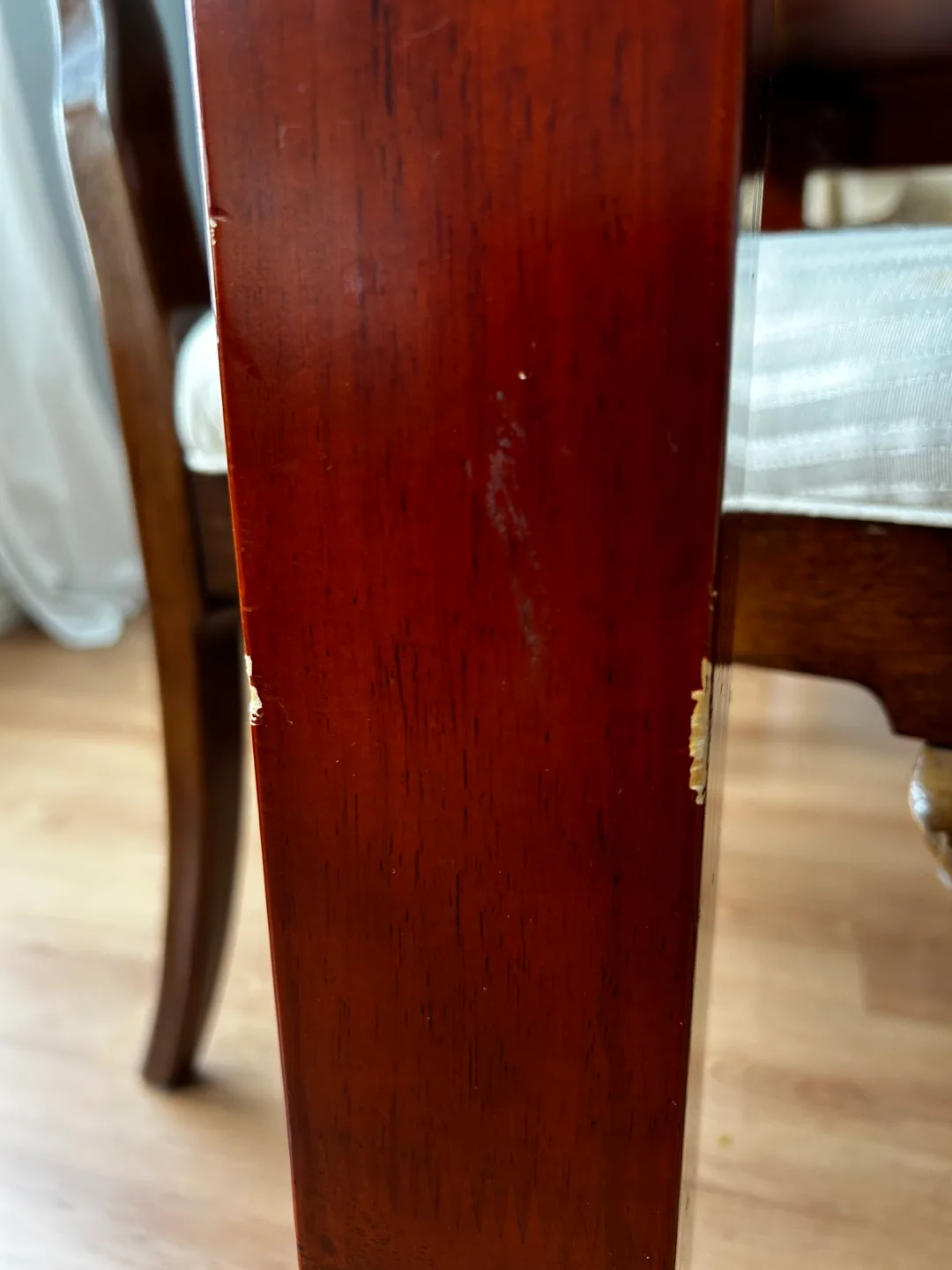 Dining Table image indicator(4)