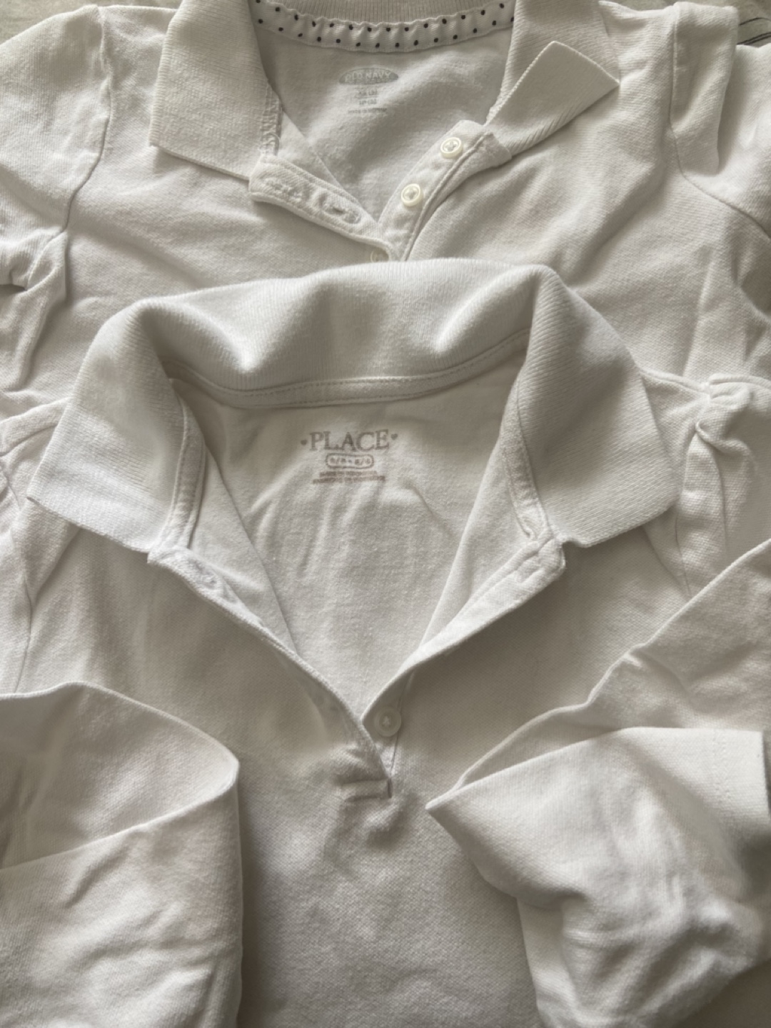 Two Girls' White Polo Shirts size 5 to 6 years - photo 2