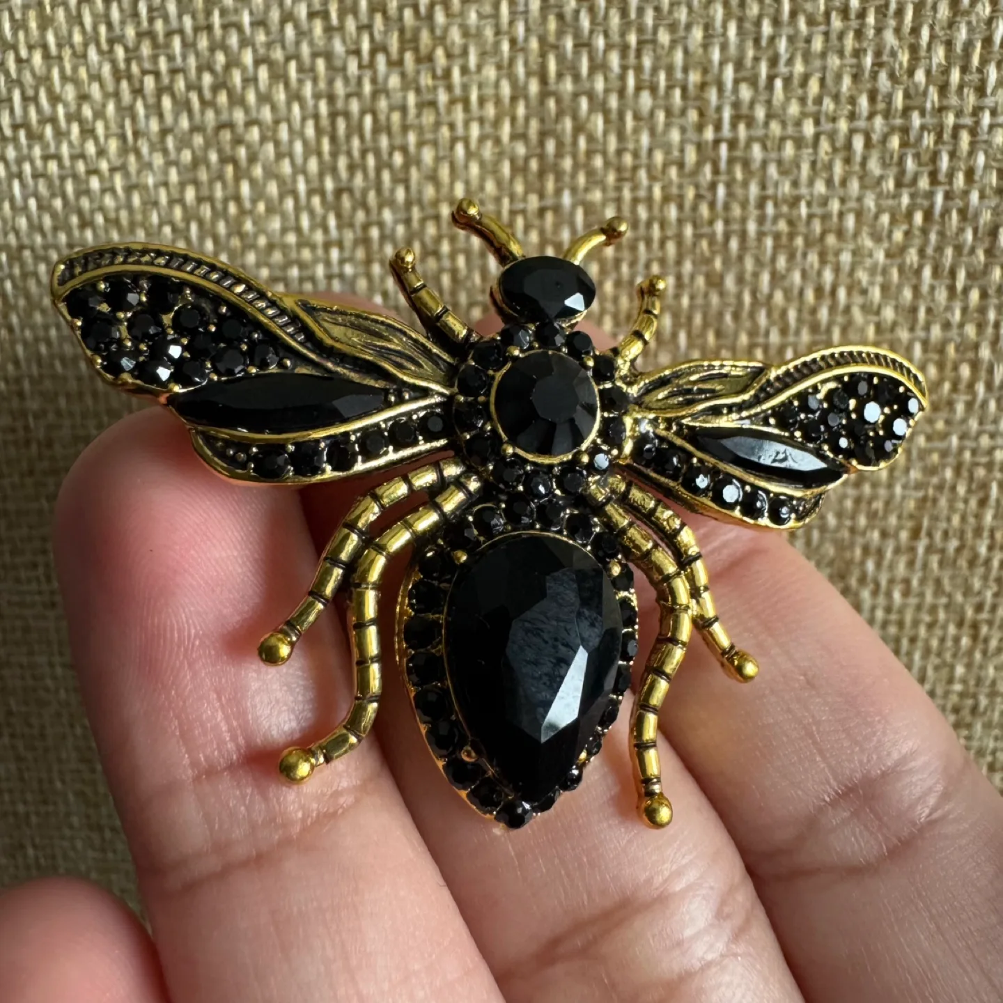 Luxe Gold Bee Brooch with Black Crystals image indicator(9)