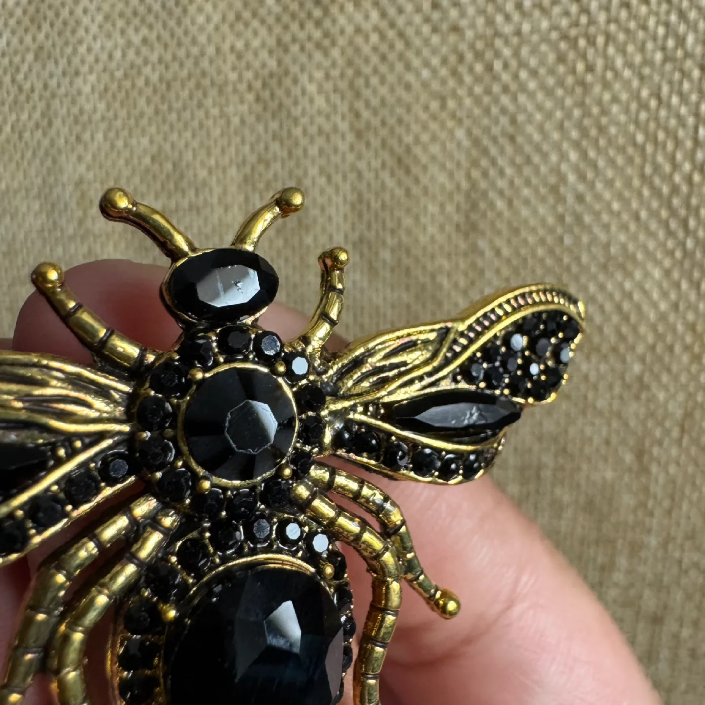 Luxe Gold Bee Brooch with Black Crystals image indicator(10)