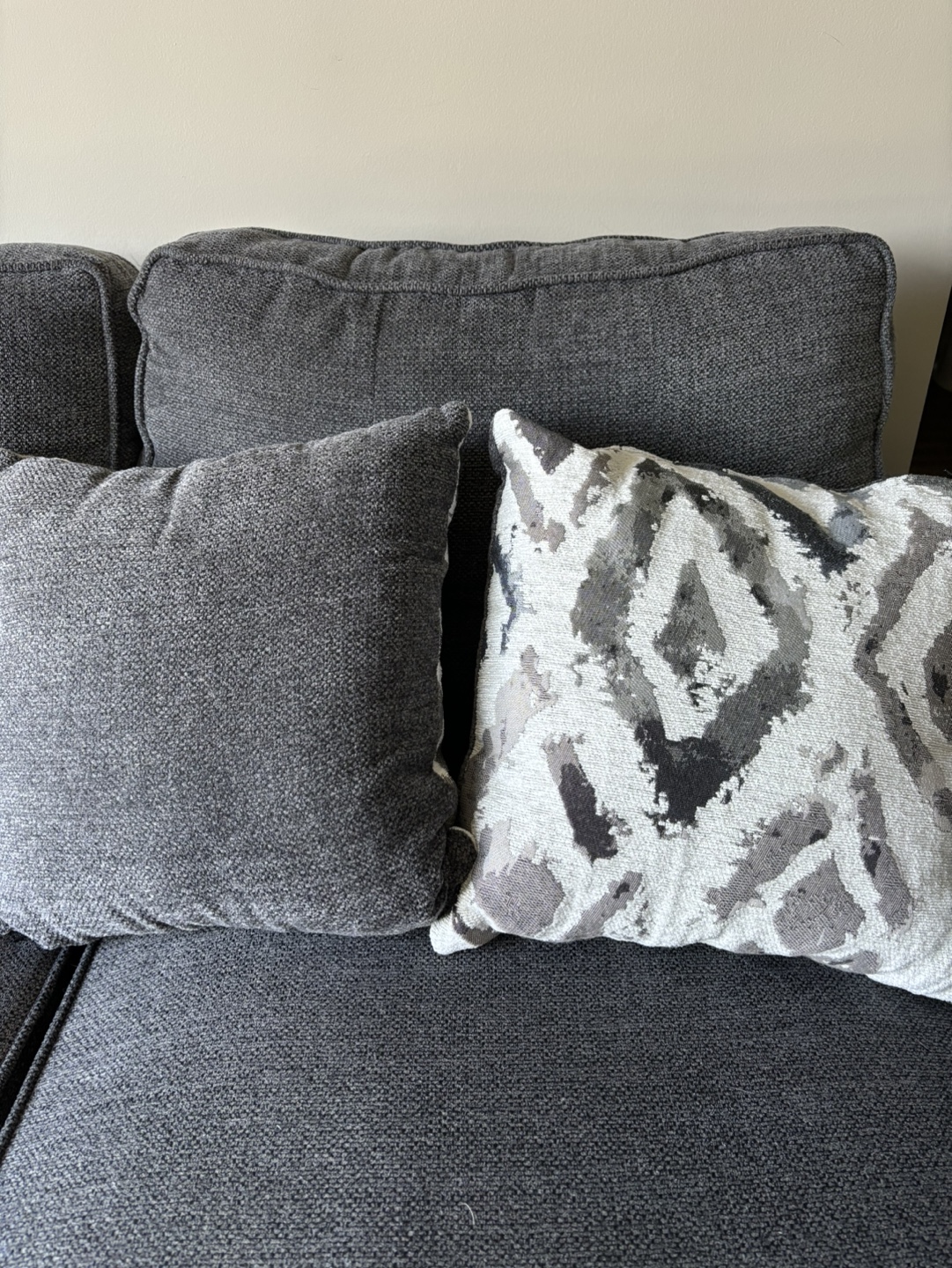 Set of Two Throw Pillows - Grey and White Geometric Pattern - photo 2
