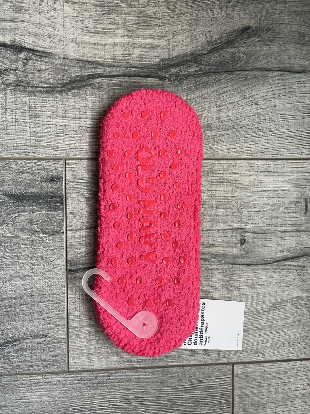 Old Navy Women's Cozy Gripper Socks - Pink - photo 2