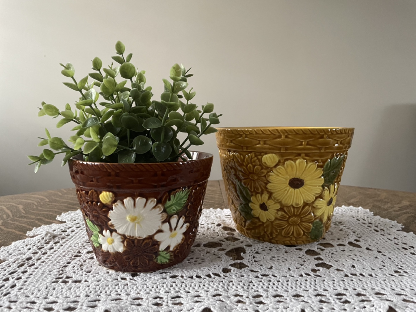 Vintage Floral Planters Set of 2 - photo 2