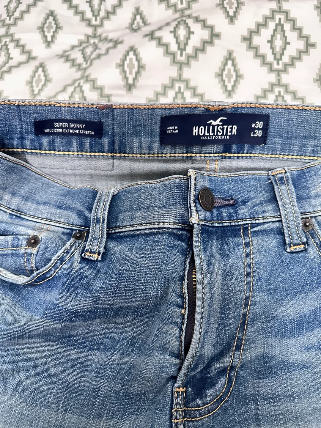 Hollister Men's Super Skinny Jeans - Size 30x30 image indicator(2)
