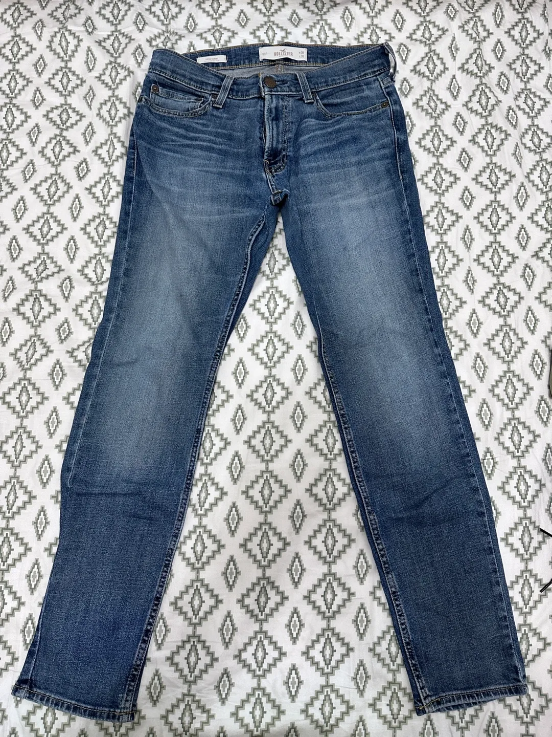 Hollister Super Skinny Jeans - Size W30 L30 image indicator(3)