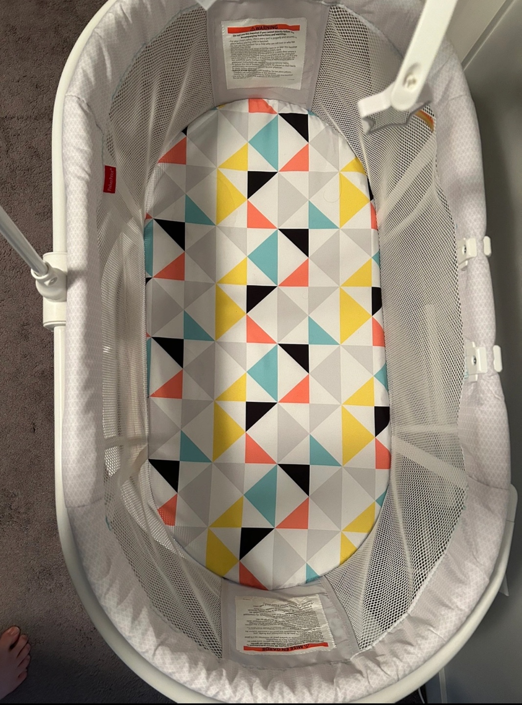 Fisher-price bassinet - photo 3