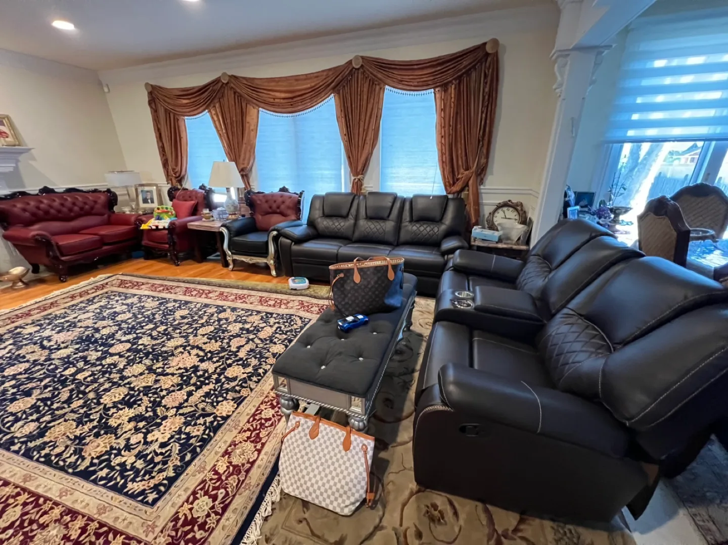 Large Framed Oil Paintings - Various Subjects image indicator(5)