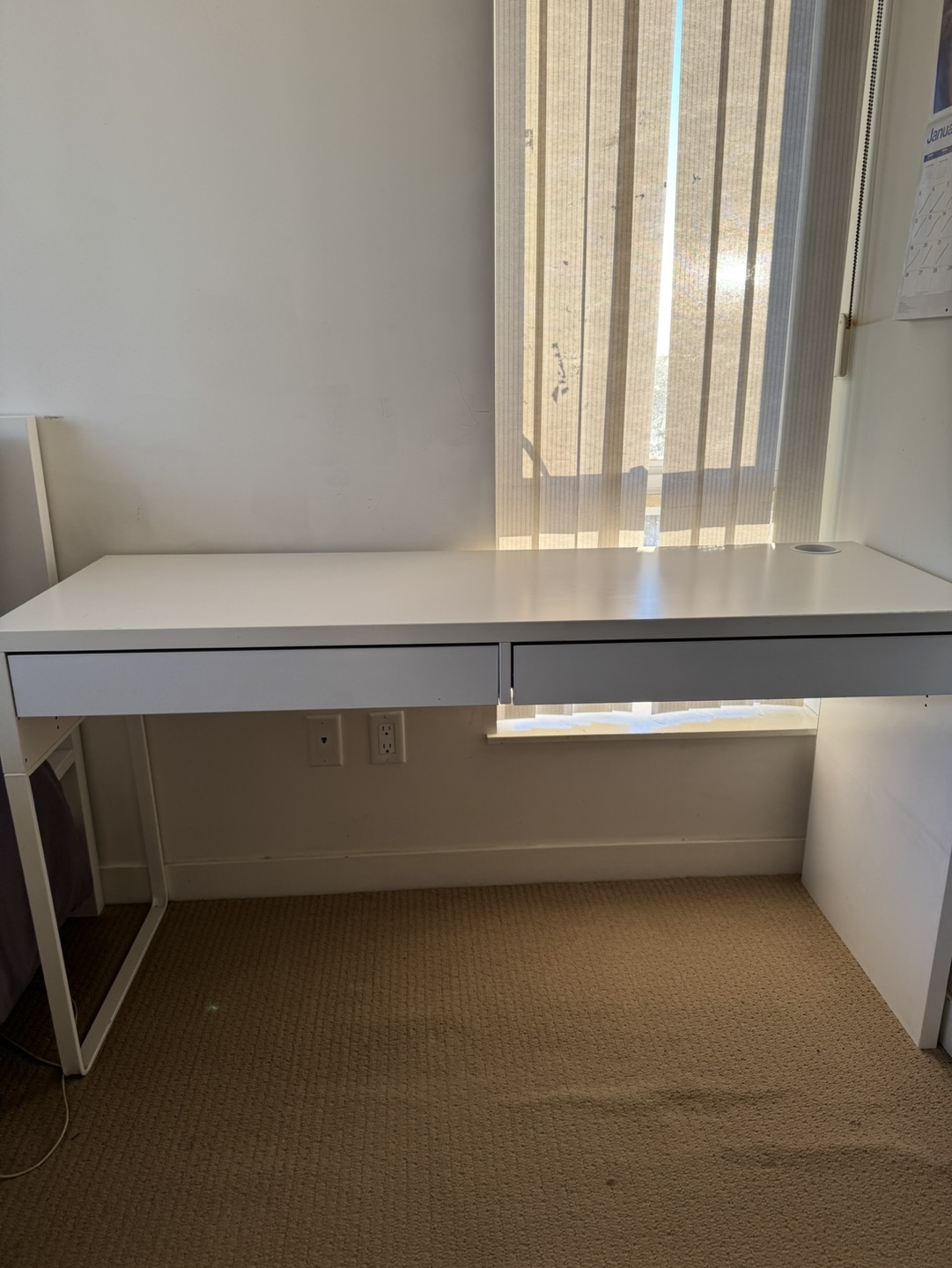 IKEA MICKE white desk
