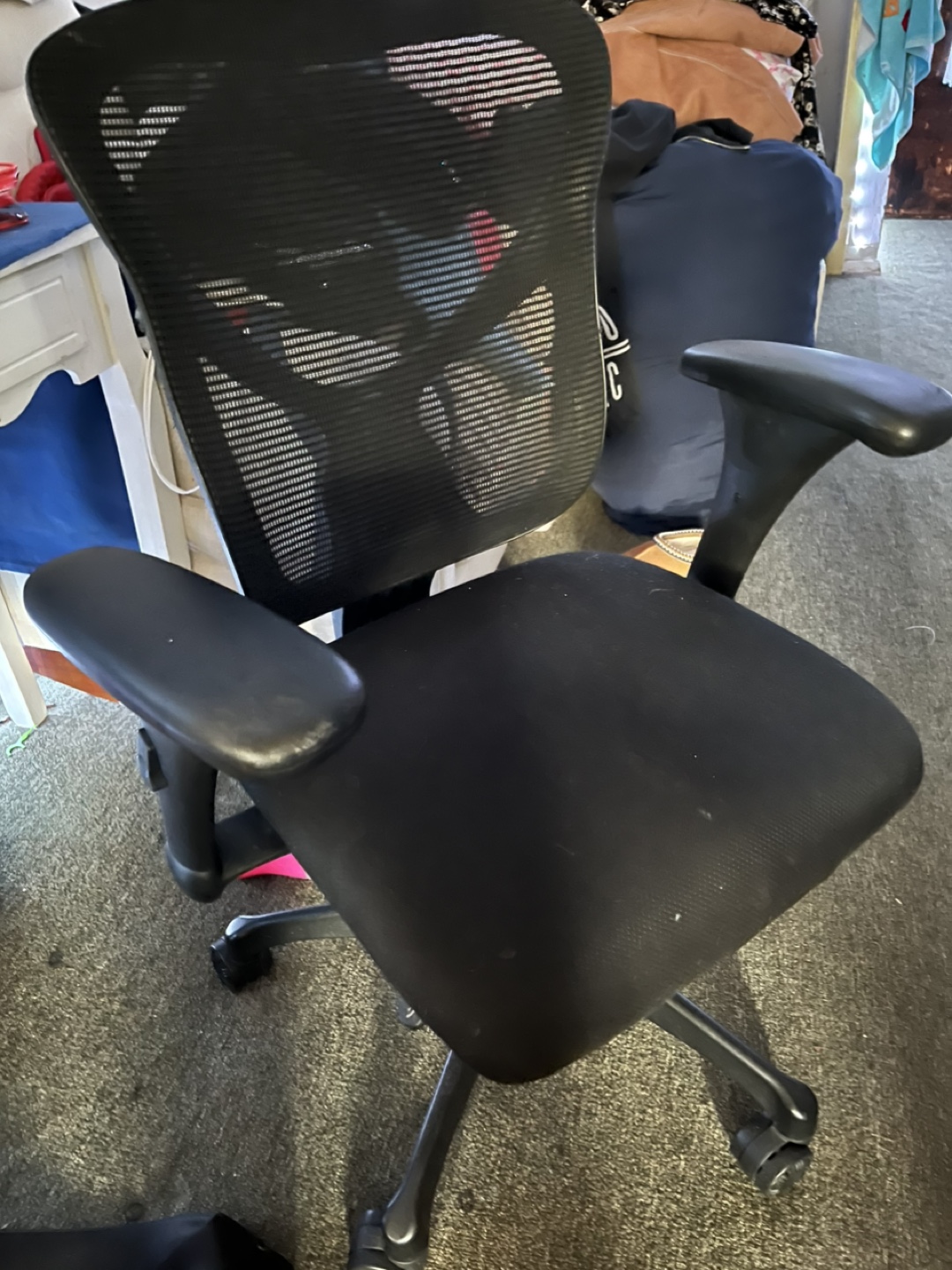 Black Mesh Office Chair